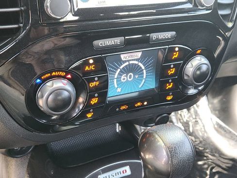 Used 2015 Nissan Juke NISMO AWD/4WD image 10