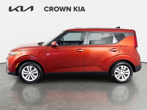 Used 2022 Kia Soul LX FWD image 8