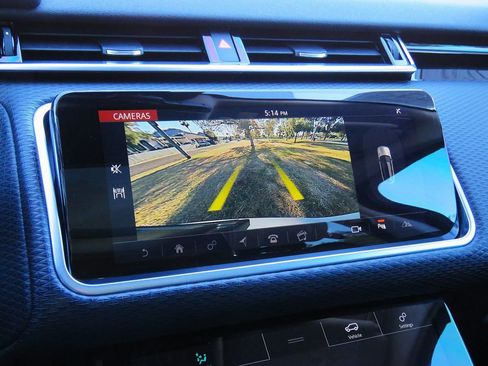 Used 2019 Land Rover Range Rover Velar S AWD/4WD image 26