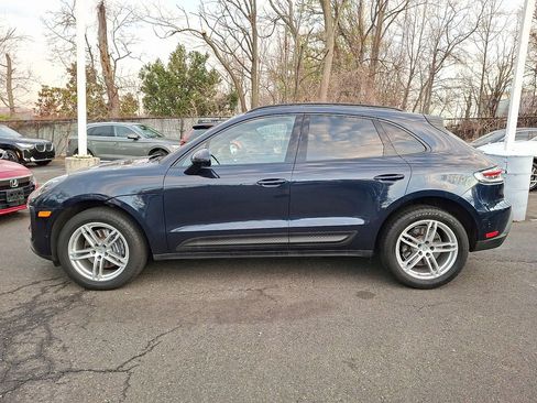 Used 2022 Porsche Macan w/ Premium Package Plus AWD/4WD image 6