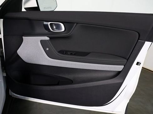 Used 2024 Polestar Polestar 2 AWD/4WD image 32