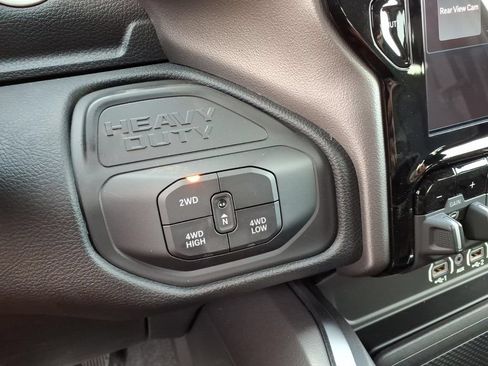 New 2027 RAM 3500 Big Horn AWD/4WD image 18