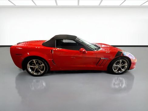 Used 2011 Chevrolet Corvette Grand Sport w/ Preferred Equipment Group RWD image 4