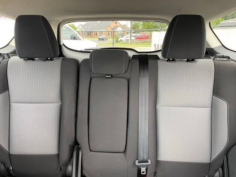 Used 2017 Ford Escape SE FWD image 27