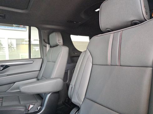 New 2026 Chevrolet Suburban RST w/ RST Capability Package AWD/4WD image 20