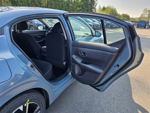 New 2025 Nissan Sentra SV w/ All-Weather Package image 23