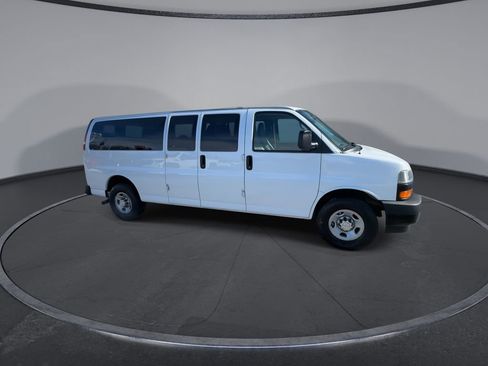 Certified 2020 Chevrolet Express 3500 LS image 9