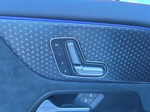 Certified 2025 Mercedes-Benz GLA 250 image 11