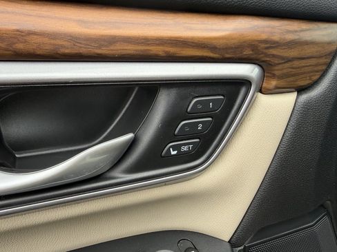 Used 2017 Honda CR-V EX-L image 39