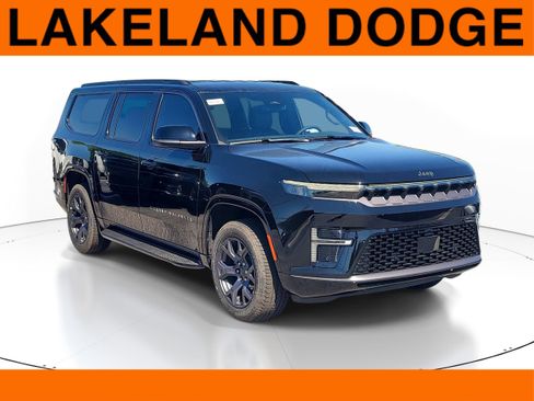 New 2026 Jeep Grand Wagoneer L Limited AWD/4WD image 1
