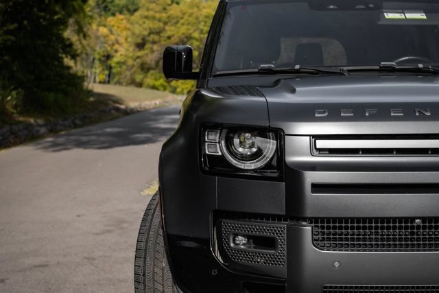 Used 2024 Land Rover Defender 130 Outbound AWD/4WD image 2
