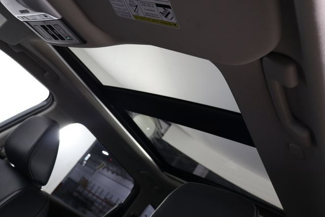 Used 2023 Nissan Rogue SL FWD image 35