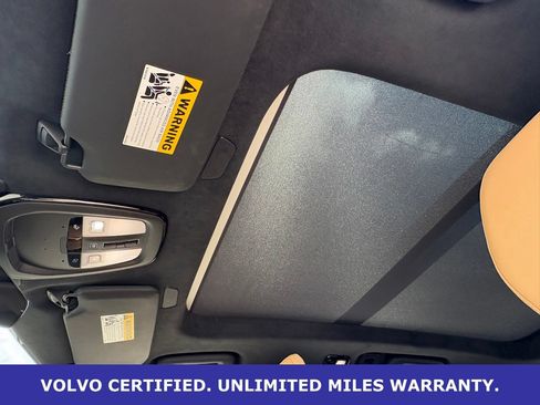 Certified 2024 Volvo XC90 T8 Ultimate w/ Lounge Package AWD/4WD image 32