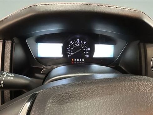 Used 2017 Ford Expedition EL Platinum AWD/4WD image 12
