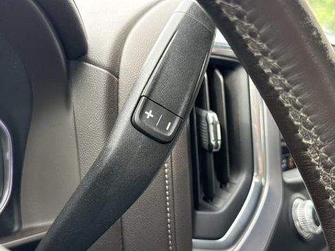 Used 2019 GMC Sierra 1500 SLT w/ SLT Premium Package AWD/4WD image 12