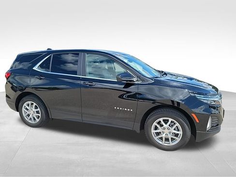Certified 2024 Chevrolet Equinox LT w/ LPO, Floor Liner Package AWD/4WD image 21
