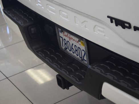 Used 2017 Toyota Tacoma TRD Pro AWD/4WD image 56
