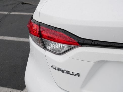 Certified 2024 Toyota Corolla LE FWD image 19