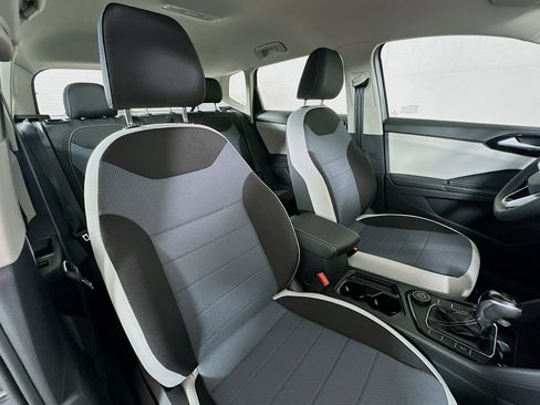 New 2025 Volkswagen Taos S image 25