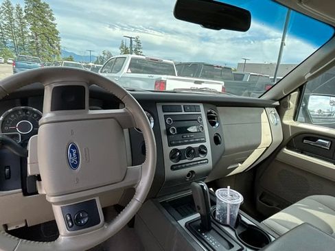 Used 2014 Ford Expedition XL AWD/4WD image 14