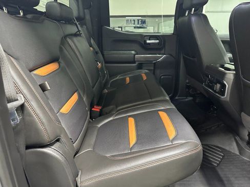 Used 2020 GMC Sierra 1500 AT4 w/ AT4 Premium Package AWD/4WD image 18