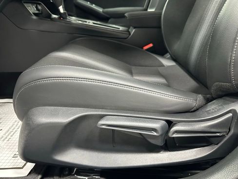 Used 2023 Honda Civic Sport image 12