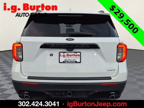 Used 2023 Ford Explorer ST-Line w/ Class IV Trailer Tow Package image 5