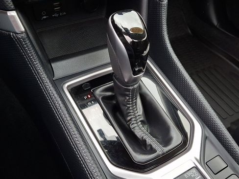 Used 2023 Subaru Forester Limited w/ Popular Package #2 image 22