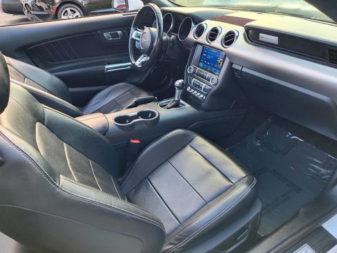 Used 2022 Ford Mustang Premium RWD image 42
