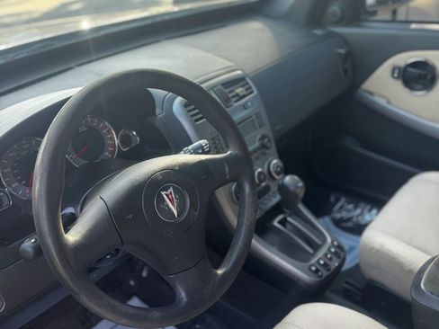 Used 2006 Pontiac Torrent 2WD image 9