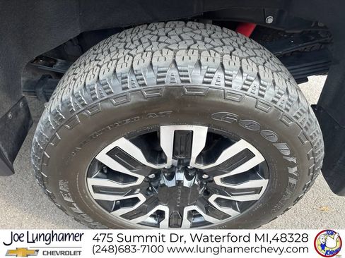 Used 2024 GMC Sierra 3500 Denali Ultimate AWD/4WD image 12