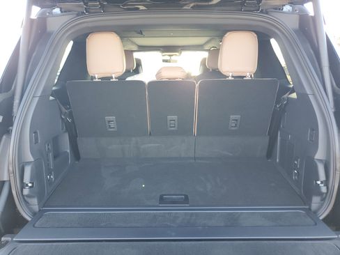 New 2026 Lincoln Navigator Reserve image 31