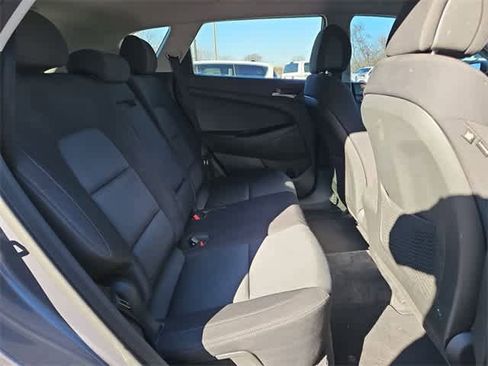 Used 2017 Hyundai Tucson SE image 21