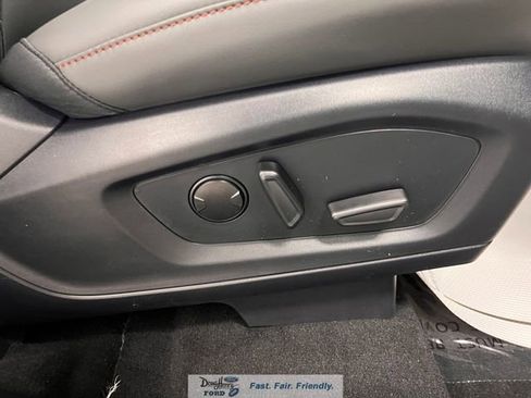 New 2026 Ford Explorer Active RWD image 36