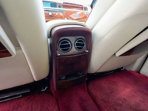 Used 2013 Rolls-Royce Phantom Sedan image 78