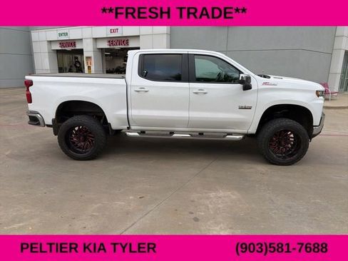 Used 2021 Chevrolet Silverado 1500 LT w/ Texas Edition Plus image 13