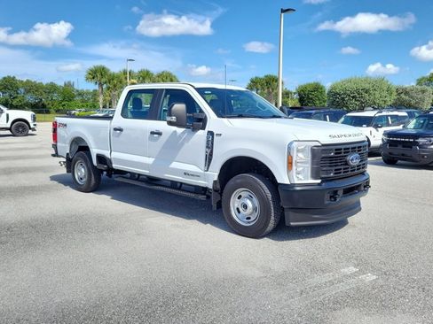 Used 2025 Ford F250 XL w/ 360-Degree Camera Package AWD/4WD image 34