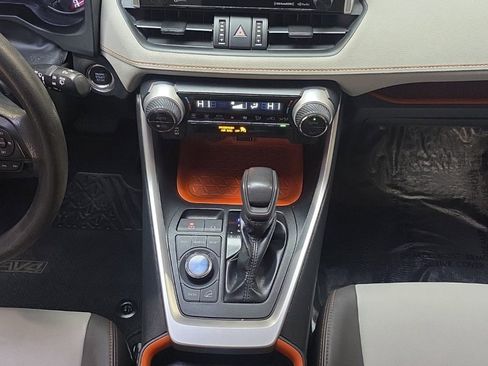 Used 2019 Toyota RAV4 Adventure image 23