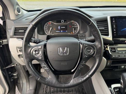 Used 2017 Honda Ridgeline RTL-E image 20