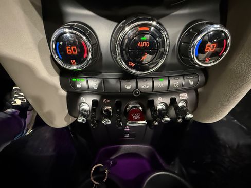 Used 2024 MINI Cooper S FWD image 49