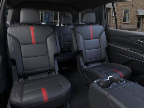 New 2026 Chevrolet Traverse RS w/ LPO, Floor Liner Package image 17