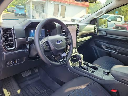 Used 2025 Ford Ranger XLT w/ Equipment Group 301A High AWD/4WD image 16