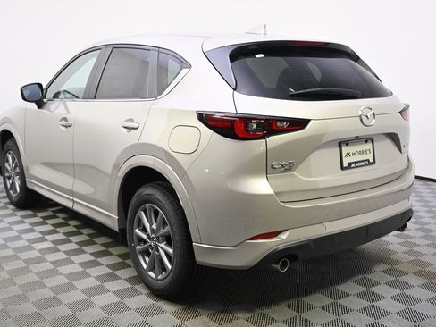 New 2025 MAZDA CX-5 AWD 2.5 S w/ Select Package image 3