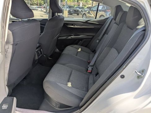 Used 2025 Toyota Camry LE FWD image 23