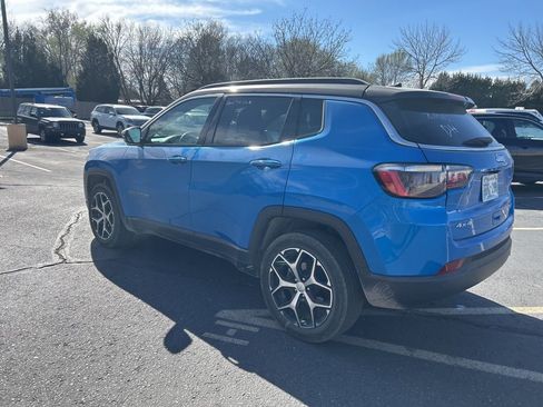 Used 2024 Jeep Compass Limited image 18