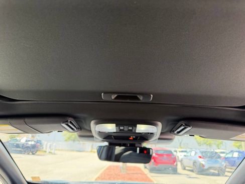 Used 2025 Subaru Crosstrek 2.5i Wilderness AWD/4WD image 19