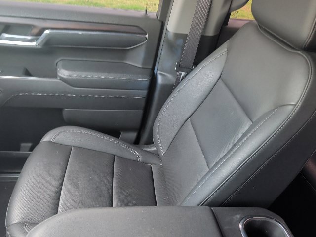Used 2023 GMC Sierra 1500 SLT w/ SLT Premium Package AWD/4WD image 26