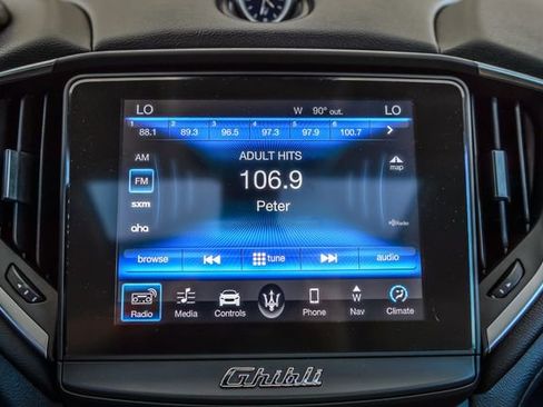 Used 2018 Maserati Ghibli RWD image 20