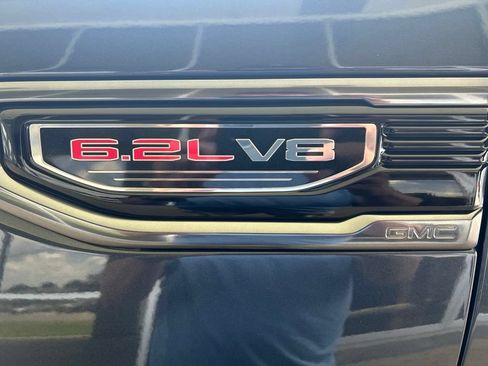 Used 2022 GMC Sierra 1500 AT4 w/ AT4 Preferred Package AWD/4WD image 31