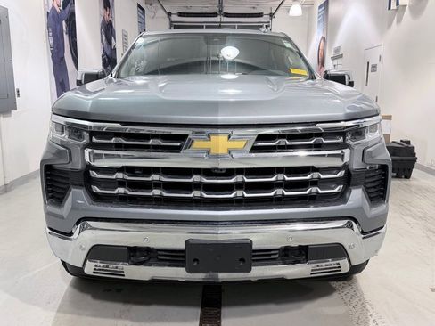 Used 2023 Chevrolet Silverado 1500 LTZ image 9